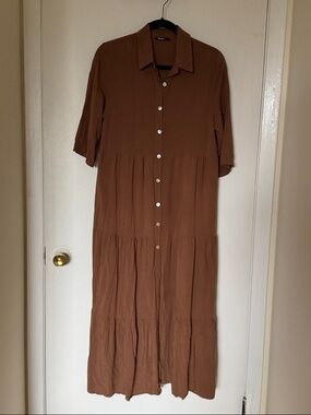NUNA LIE Brown Tiered Button-Down Maxi Dress